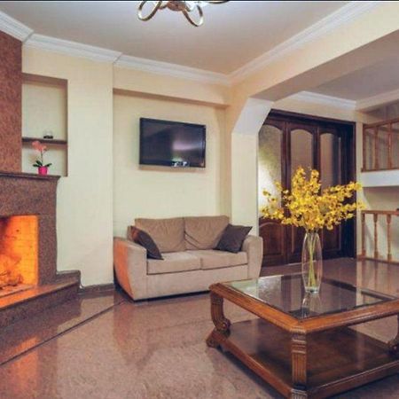 7 Star Bed & Breakfast Tbilisi Eksteriør bilde
