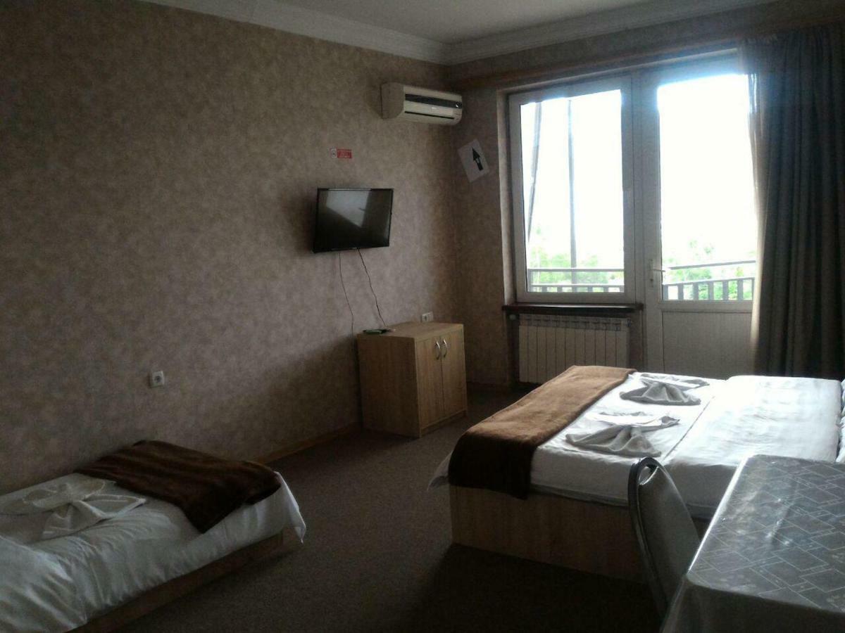 7 Star Bed & Breakfast Tbilisi Eksteriør bilde
