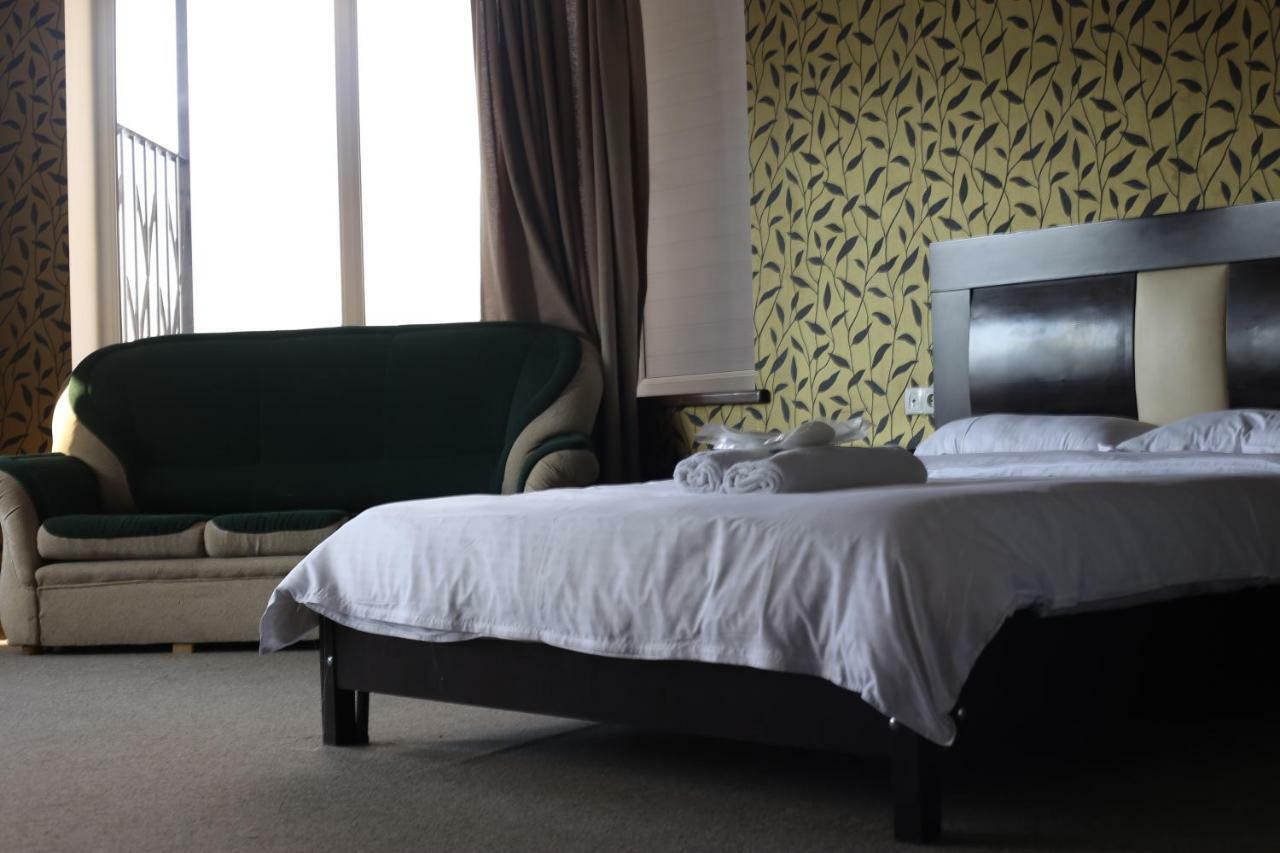 7 Star Bed & Breakfast Tbilisi Eksteriør bilde