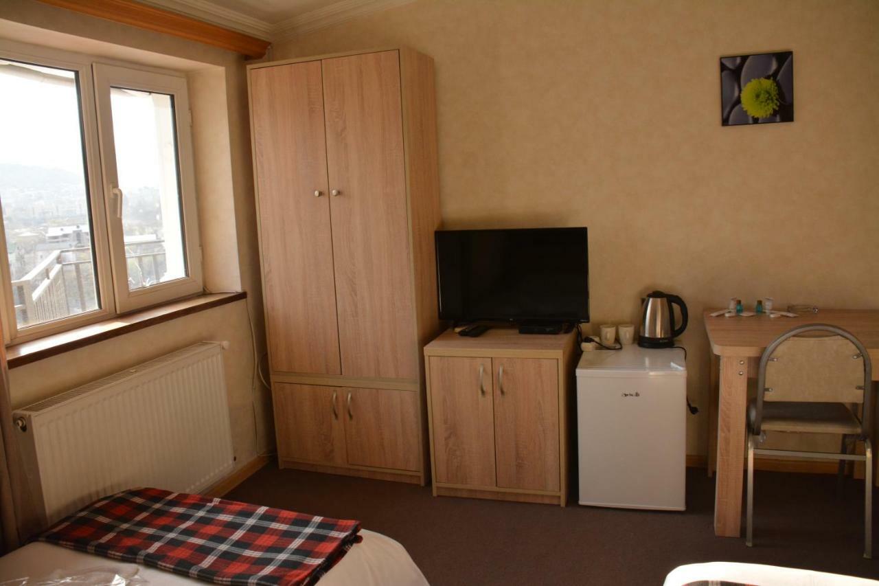 7 Star Bed & Breakfast Tbilisi Eksteriør bilde