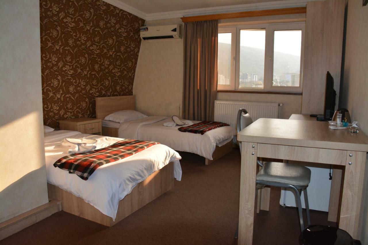 7 Star Bed & Breakfast Tbilisi Eksteriør bilde